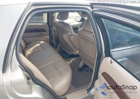 2003 Mercury Grand Marquis Ls z USA, uszkodzony, nr VIN 2MEFM75W13X710419